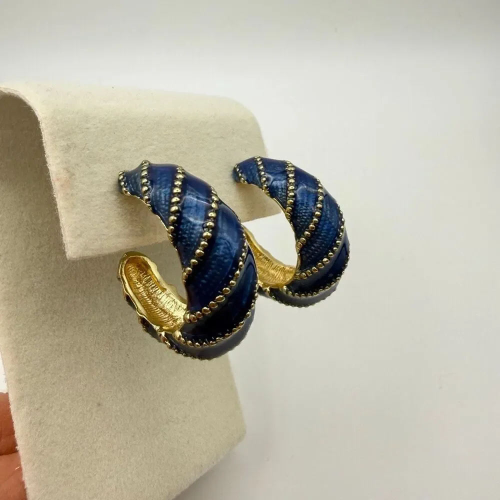 Kenneth Jay Lane Candy Blue Enamel Hoop Earrings Rhinestones Twist VTG Gold New - Picture 1 of 5